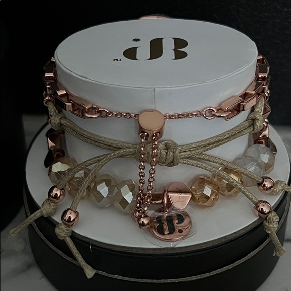 Bomb Party Classic Accessory 2024 Summer Stacks - Picture 2 of 4